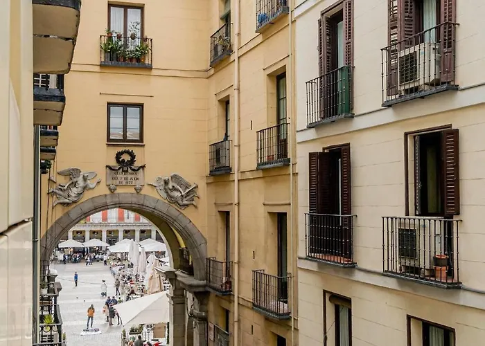 Apartamento Con Balcon A Calle Mayor Ideal Parejas